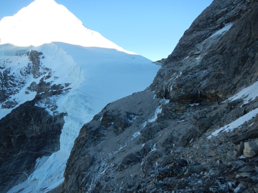The Tashi Labsta (5760m)
